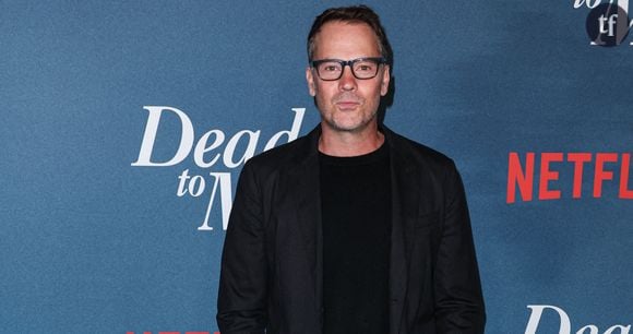 Ce n'est pas la première fois que cette scène d'inceste entre frère et sœur est abordée par les acteurs. En mars 2024, Barry Watson a expliqué aux fans de 7 à la maison, lors d'une conférence sur les années 90 à Hartford, que le producteur exécutif Aaron Spelling avait eu l'idée de la scène du baiser entre Mary et Matt. "J'ai appris par [Brenda Hampton], la créatrice, que c'était Aaron qui avait insisté pour avoir cette scène. C'est la seule fois où j'ai remis en question la créativité d'Aaron", a-t-il déclaré.