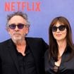 "La belle et la bête": Monica Bellucci et Tim Burton en amoureux sur le tapis rouge, ils déchaînent les haters