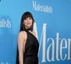 Dakota Johnson n'en finit pas de défendre son nouveau projet, Materialists, déroutante satire plus ou moins romantique où elle excelle dans un rôle ambiguë - match makeuse. Et en interviews, ses déclarations sont tour à tour audacieuses et sulfureuses...