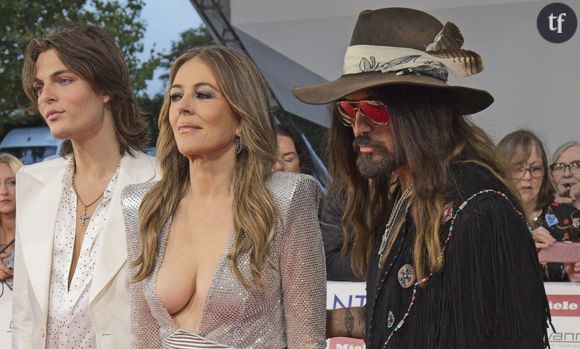 Le sex symbol ultime des années 90, binôme émérite de Hugh Grant, est toujours aussi impressionnante.