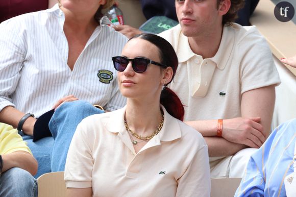 Natoo, la plus grande YouTubeuse de France, virée par Robert Pattinson et Jennifer Lawrence sur le tapis rouge à Cannes, elle s’explique !
