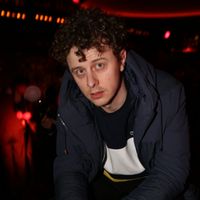 "Une mécanique de prédation" : les plaignantes de ce célèbre Youtubeur témoignent dans cette enquête accablante