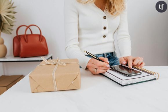 Ces achats récurrents et en apparence peu coûteux individuellement, finissent cependant par  s'accumuler jour après jour et finissent par représenter une part non négligeable du budget.