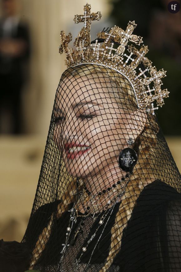 Cette comédienne n'a pas dit son dernier mot. Consciente qu'incarner Madonna ne se refuse pas, elle mène sa propre bataille pour convaincre... Et bien, Madonna en personne. Ce qui n'est pas rien : on parle bien là d'une chanteuse qui pour une grosse partie de l'humanité, même les non érudits, incarne dans toute sa quintessence LA diva. Intouchable, imprévisible, consciente que le monde ne tourne qu'autour d'elle.