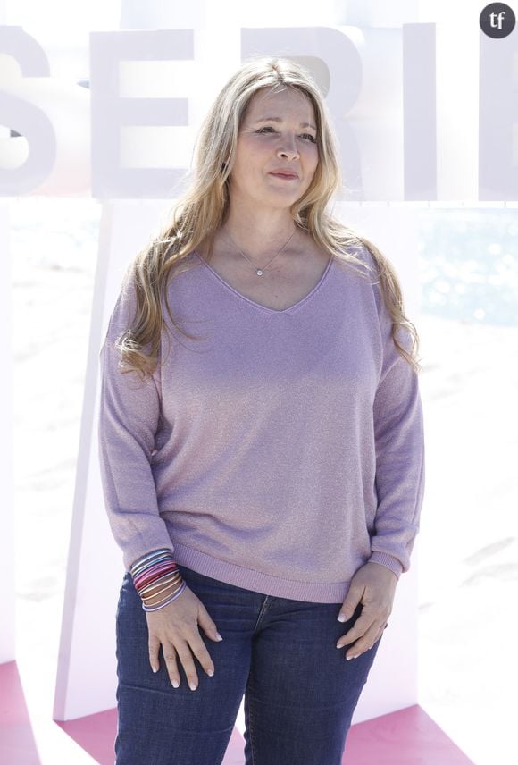 Quand la star de Hélène et les garçons, Helene Rolles (Les mystères de l'Amour), apparaît sur le tapis rouge, l'âgisme également s'invite à la fête. Et c'est nauséeux.