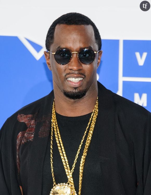 Et d'autant plus insensé par ailleurs que d'importantes perquisitions ont déjà été faites au sein du manoir de P. Diddy , par le FBI, en septembre 2024 justement. Perquisitions par les autorités qui ont d'ailleurs mis à mal de nombreuses théories du complot antérieures.