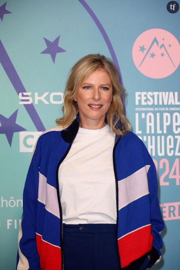 Karin Viard tout récemment encore fustigeait d'ailleurs une forme insidieuse de cette violence : l'hyper sexualisation des jeunes comédiennes. Rappel : "On m'a demandée de me déshabiller. J'étais toute nue et je devais mimer des scènes très peep show. Ca c'est clairement le lot commun de toutes les actrices françaises des années 90 !". 

"Aux débuts, quand je me suis retrouvée à candidater pour le film de Xavier Durringer, La nage indienne, en 1993, je me suis rendue dans une salle de casting. Il n'y avait que des hommes, que des mecs. J'étais en culotte. Non en fait, j'étais carrément toute nue je crois bien..."