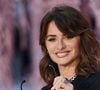Penélope Cruz est en couverture des éditions américaines et italiennes de L'Officiel.