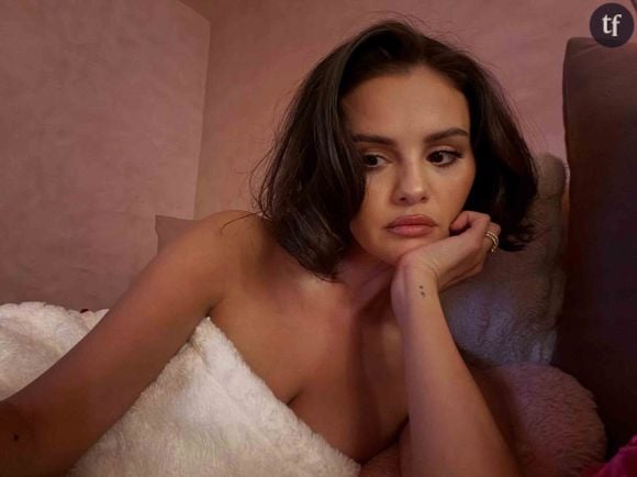 C’est quoi cette folle théorie du complot sur Selena Gomez qui fait parler Internet ?