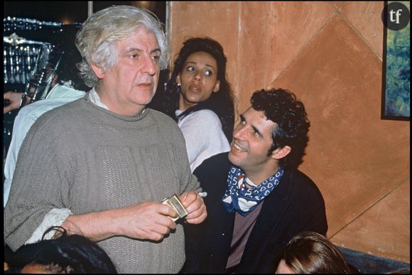 Quoi de plus banalisé, dans une société patriarcale ? Et d'autant plus dans l'industrie du spectacle, où étrangement, la différence d'âge s'énonce toujours dans le même sens. Inversez les genres, et les qualificatifs sexistes ne seront pas rares - comme celui de "cougar", qui cache mal, sous son hyper sexualisation sous jacente, son vernis misogyne décomplexé.