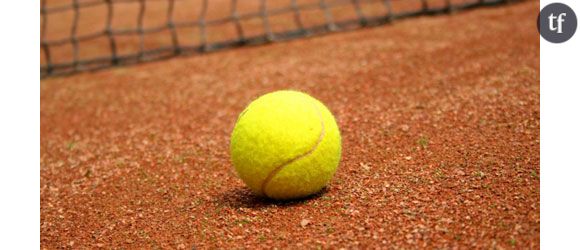 Une joueuse de tennis de 25 ans seulement étrille le milieu “patriarcal et raciste” du tennis, dont elle a décidé de se retirer prestement. Un acte de courage et de militantisme.