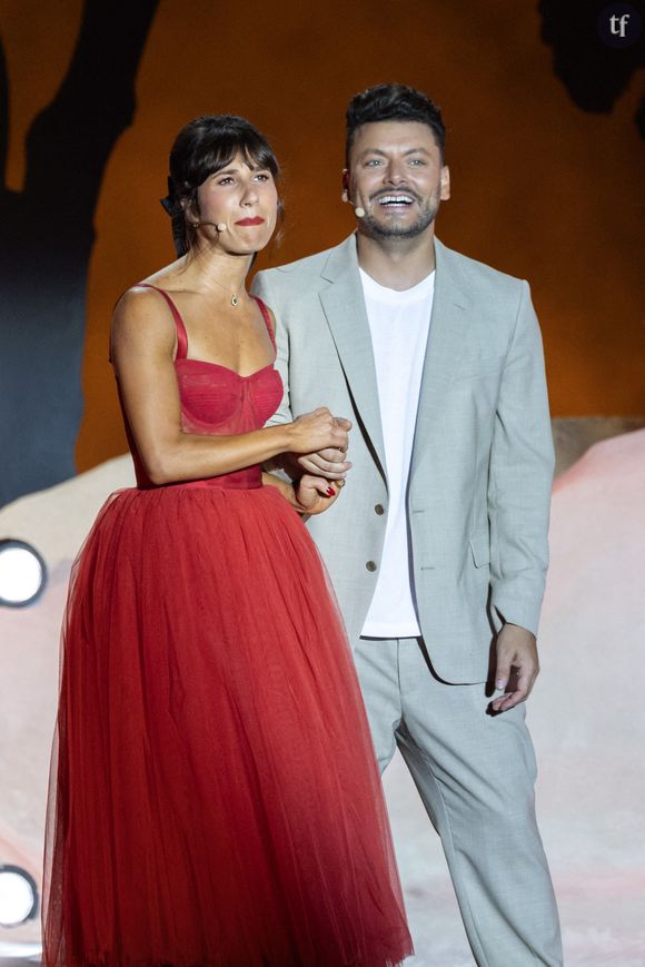 Florilège : "J'ai éteint le son pour me réfugier dans les commentaires", "Sommet de malaise", "C'est éclaté au sol", "C'est Marie s'enfonce, là", "Nul", "Rendez-nous Guillaume Meurice", "Ceux qui n'ont jamais écouté Marie s'infiltre sur France Inter ignorent encore ce qu'est le malaise", "Purée c'est affreux", "Les Allemands ont un mot pour décrire le sentiment que je viens de ressentir : la « Fremdscham »."