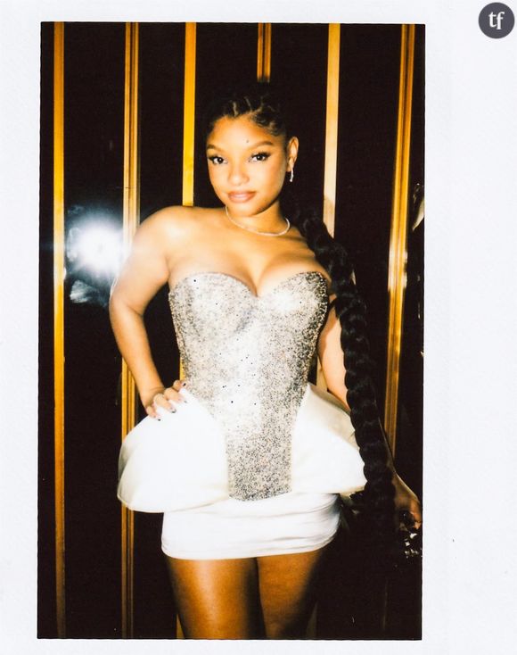Halle Bailey, phénomène pop. Espoir indéniable de la nouvelle génération Disney, cette chanteuse et actrice redoutable de talent dénonce l'indicible derrière le strass : le fléau des violences conjugales, et sa propre expérience de la brutalité quotidienne. Accablant.