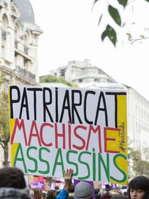 "J'ai été élevé là-dedans, c'était très dur !" : ces hommes auteurs de violences conjugales témoignent dans un groupe de parole "pour avancer"