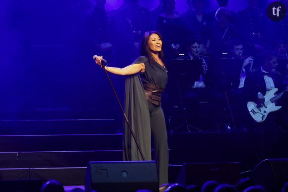 “C’est un message pour les femmes de mon âge !” : cette chanteuse culte commence une nouvelle carrière à 50 ans