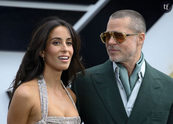 La complaisance des médias envers Brad Pitt
Mais ce qui choque, c'est surtout la réhabilitation de Brad Pitt dans les médias et le traitement qui lui est réservé malgré les accusations de violences sexistes dont il fait l'objet. Tous parlent d'un acteur "apaisé après son tumultueux divorce avec Angelina Jolie". "Il est très sérieux avec Ines", confirme un proche à People. Auprès d’US Weekly, une autre source abonde : "Brad adore présenter Ines à ses amis, car c’est un vrai plaisir de la côtoyer. Elle fait ressortir le meilleur de Brad."