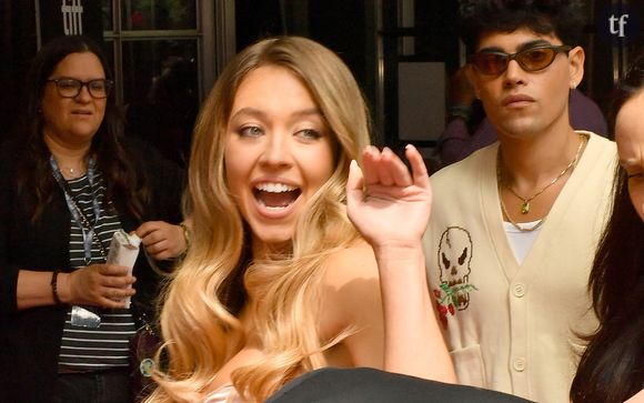 Et le sex symbol a tout supporté pour l'interpréter. S'entraîner intensément pour avoir la stature physique adéquate. Accepter certaines transformations (makeup, coiffure), aux antipodes de son statut d'icône hyper glam - et surtout, hyper sexualisée. Et puis : grossir, prendre des kilos afin d'égaler son modèle, elle qui correspond à des normes de beauté quasi inatteignables. Voilà donc Sydney Sweeney, transformée, comme a pû l'être Robert De Niro dans bien des rôles. Mais qu'en pense au juste la principale concernée ? Et bien, elle a souhaité s'exprimer sur un détail physique en particulier.