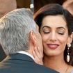 "Donne lui à manger George", "C'est un squelette" : Amal Clooney "trop maigre" ? La star victime de "skinny shaming"