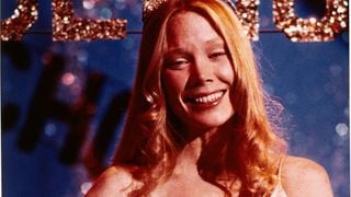 La "Carrie" de Stephen King ENFIN incarnée par une femme grosse ?