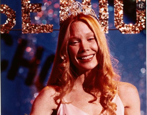 La "Carrie" de Stephen King ENFIN incarnée par une femme grosse ?