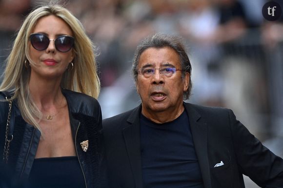 Ce jeudi 17 juillet 2025, nombreuses sont les personnalités publiques à s’être rendues aux funérailles de Thierry Ardisson, l’animateur télé décédé des suites d’un cancer le 14 juillet dernier. Et, parmi les invités, le chanteur Laurent Voulzy et sa nouvelle compagne, Isaure Le Faou, ont fait une arrivée des plus remarquées.