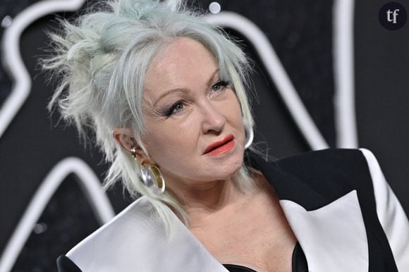 Cyndi Lauper, 71 ans, ancienne reine des charts, est victime de misogynie après des extraits de concert relayés sur les réseaux sociaux...