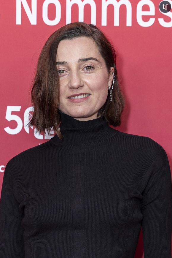 Une douleur encore aigue, alors qu'aujourd'hui, auprès de Pierre Lescure, Nina Meurisse prend la parole... Dans l'émission Beau Geste, elle témoigne...