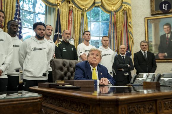 Le 18 juin, Donald Trump a reçu l'équipe de la Juventus de Turin dans le bureau Ovale.
