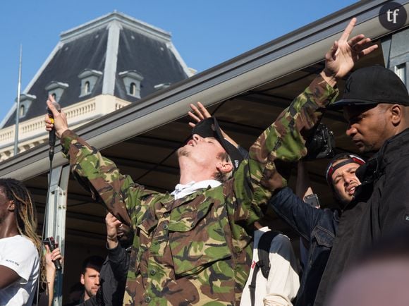 Considéré comme une légende du rap français, Nekfeu est aujourd'hui accusé d'agression sexuelle. Il fait l'objet d'une plainte pour violences psychologiques, sexuelles et physiques, émanant de sa compagne, qui préfère garder l'anonymat.