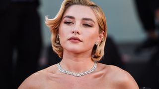 Florence Pugh a fait congeler ses ovocytes à 27 ans : elle témoigne