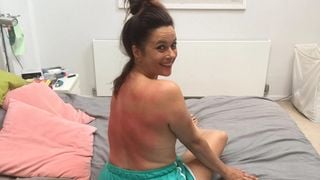 "Grosse vache" : elle pose en bikini sur ces images très body positive pour dénoncer la grossophobie et c'est réjouissant