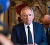 Alors que l'affaire Bétharram fait trembler François Bayrou et son entourage proche, sa propre fille aînée a révélé avoir été victime de violences alors qu'elle était mineure.