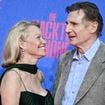 "Ils sont magnifiques ensemble" : Pamela Anderson en couple avec ce célèbre acteur britannique de 15 ans de plus qu'elle ? Les internautes s'en réjouissent