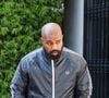 L'employé affirme que Kanye West aurait affiché un t-shirt avec une croix gammée.