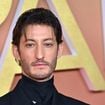 "On demanderait pas à Depardieu ce qu’il en pense?" : l'audition de Pierre Niney et Jean Dujardin par la commission d’enquête sur les violences dans le cinéma fait polémique