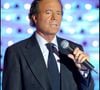 Julio Iglesias est accusé de viols par plusieurs femmes, et plus précisément d’exs employées, des violences sexuelles qui auraient pris place dans ses propriétés en République dominicaine. Ce alors même qu’il y a quelques années, il embrassait de force Flavie Flament à la télévision, tout sourire. On appelle ça une agression sexuelle. Les victimes présumées témoignent.