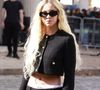 D'où l'étroit lien aujourd'hui entre Sydney Sweeney et Bezos, qui possède la franchise Bond. Cependant, la principale concernée a démentie tout récemment cette nouvelle, qu'elle dépeint comme une rumeur. Mais à Hollywood, on le sait depuis longtemps, les rumeurs s'avèrent parfois bien réelles. Et surtout : il ne faut jamais dire jamais. D'autant plus quand des millions de dollars sont en jeu.