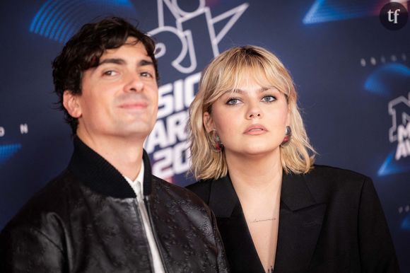 En vacances, Louane inquiète ses fans avec cette photo dangereuse