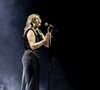 “Magnifique”, “déesse”, “reine” : Louane se dévoile en bikini à Ibiza et affole ses fans