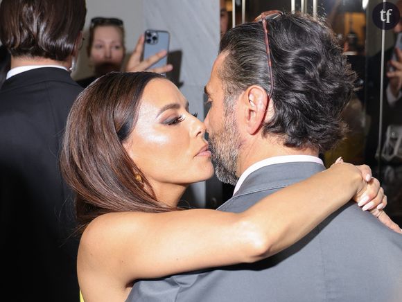 "Superbe !", "Elle a un corps, mais pas de cerveau" : Eva Longoria, star de Desperate Housewives s'affiche en bikini et divise les internautes