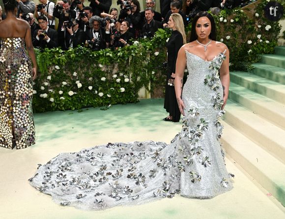 Demi Lovato arrivant au Met Gala, Sleeping Beauties : Reawakening Fashion, The Metropolitan Museum of Art. Crédit : Doug Peters/EMPICS ... Le Met Gala - Sleeping Beauties, Reawakening Fashion ... 07-05-2024 ... New York ... USA ... Le crédit photo doit être libellé comme suit : Doug Peters/Doug Peters. Numéro de référence unique : 76096867 ...