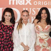 "Je suis furieuse que cet homme ait dû m'attraper les fesses" : cette actrice de Sex and the City regrette cette scène humiliante