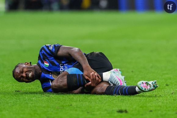 C'est dans une vidéo publiée sur les réseaux sociaux le 5 mai que Charlotte Lavish dénonce des "violences commises par le célèbre footballeur".