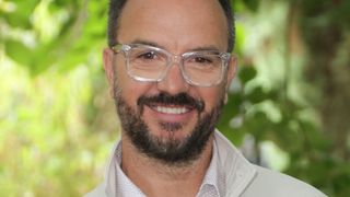 "Tout tourne autour du cul avec lui" : cet humoriste controversé se retrouve au cœur d'une enquête pour "attitudes inappropriées"