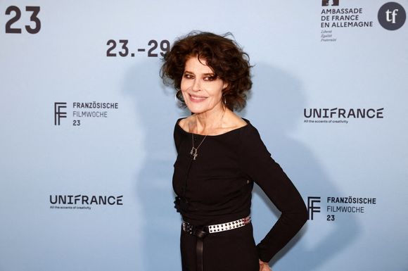 L'acteur est poursuivi pour avoir agressé sexuellement deux femmes, une décoratrice et une assistante réalisatrice, sur le tournage du film de Jean Becker, Les volets verts, en 2021.