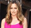 Alicia Silverstone, légendaire icône fashion et glamour des années 90, revient sur ses tout premiers pas devant les caméras... Dans une vidéo culte et historique.