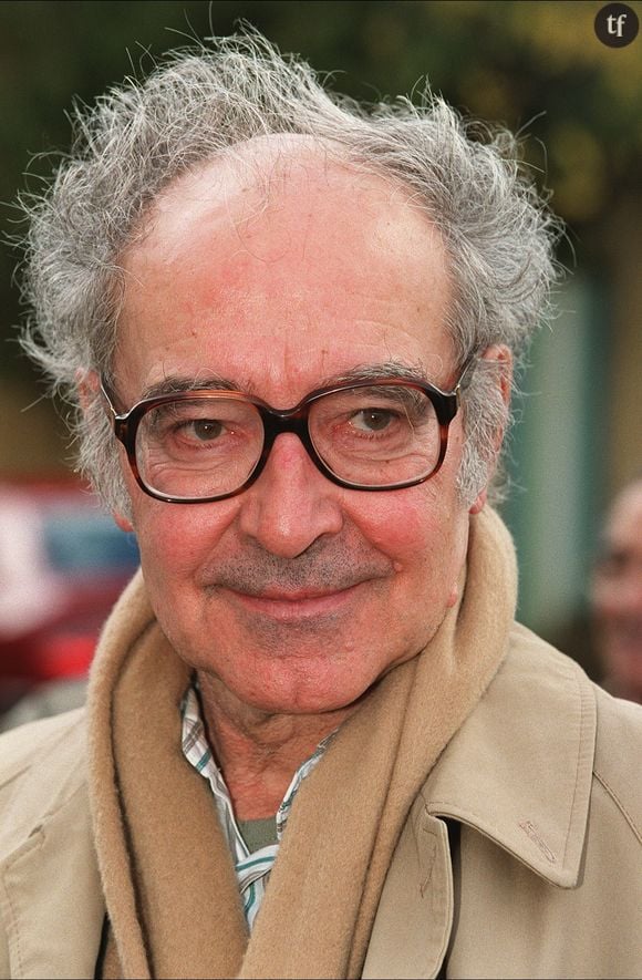 Seulement, depuis la disparition de JLG il y a quelques années, controverses et polémiques s'amoncellent, d'autant plus alors que les réflexions féministes sont de plus en plus sonores au sein de la critique cinéma. Et si Le Mépris était un film misogyne ? Qu'exprime-t-il au juste au sujet de son actrice principale ? Comment vieillit le joyau du rebelle suisse des Cahiers du Cinéma à l'aune de la révolution #MeToo ?