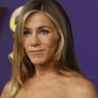 "Elle a la voix d'un mec" : Jennifer Aniston subit les commentaires insultants des internautes