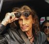 “39 ans d’écart ?!” : Steven Tyler, 77 ans, en couple avec Aimee Preston, 38 ans, ils font le (bad) buzz sur les réseaux sociaux