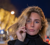 "Pendant 24 heures, je suis toute à vous, est-il écrit sur son site internet. Attachée, bâillonnée, courbée, suppliante - vous pouvez m'avoir comme vous voulez. Aucune limite. Pas de pause. Juste moi, dans une boîte et prête à être utilisée."